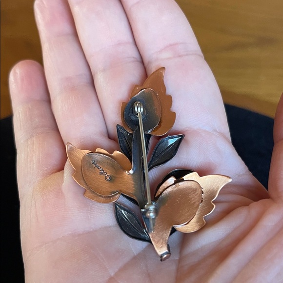 Copper Leaf Hair Clip main image 3